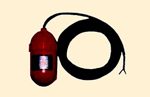 UQK-60ϵ�и���Һλ������